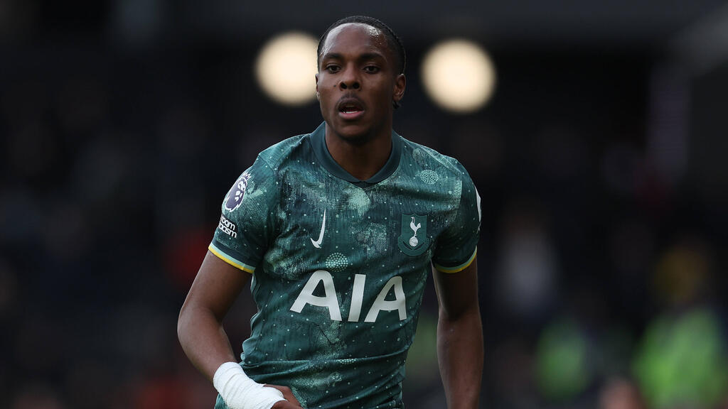 Bayern-Leihgabe Mathys Tel konnte den Tottenham Hotspur noch nicht überzeugen Bayern-Leihgabe Mathys Tel konnte den Tottenham Hotspur noch nicht überzeugen