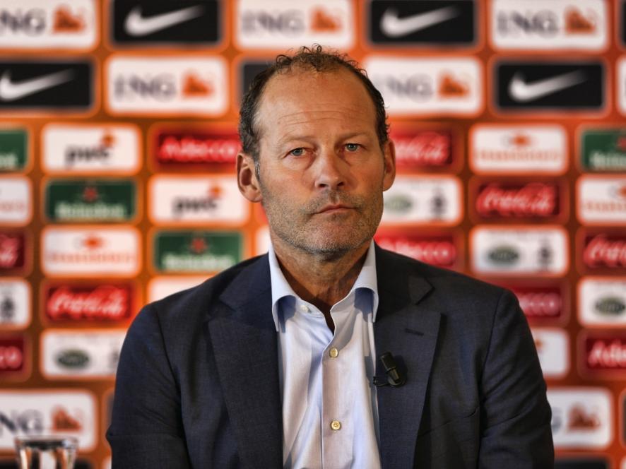 Danny Blind wordt gepresenteerd als nieuwe bondscoach van het Nederlands elftal. (20-08-205)