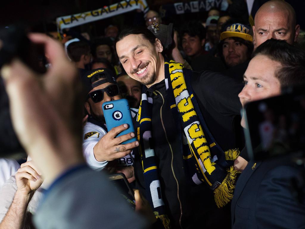 Zlatan Ibrahimovic könnte am Samstag sein Debüt in der MLS geben Zlatan Ibrahimovic könnte am Samstag sein Debüt in der MLS geben