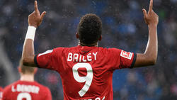 Leon Bailey bleibt Bayer Leverkusen treu