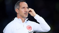 Eintracht-Coach Adi Hütter muss seine Mannschaft nach der Niederlage gegen Standard Lüttich wieder aufrichten