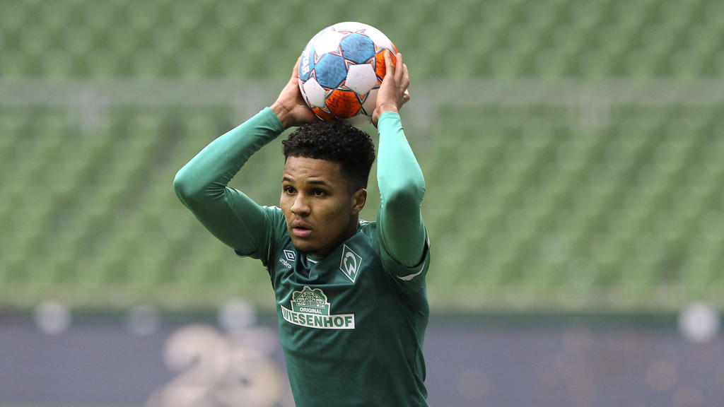 Werder Bremen hat den Vertrag mit Felix Agu verlängert
