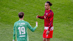 Reisen mit Dänemark zu WM nach Katar: Frederik Rönnow und Yussuf Poulsen