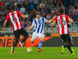 Real Sociedad y Athletic de Bilbao firmaron un empate que no dejó contento a ninguno. (Foto: Getty)