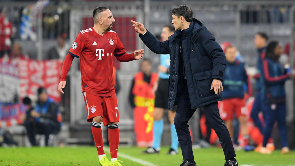 Bei Bayern-Coach Niko Kovac (r.) fehlt angeblich ein Bei Bayern-Coach Niko Kovac (r.) fehlt angeblich ein