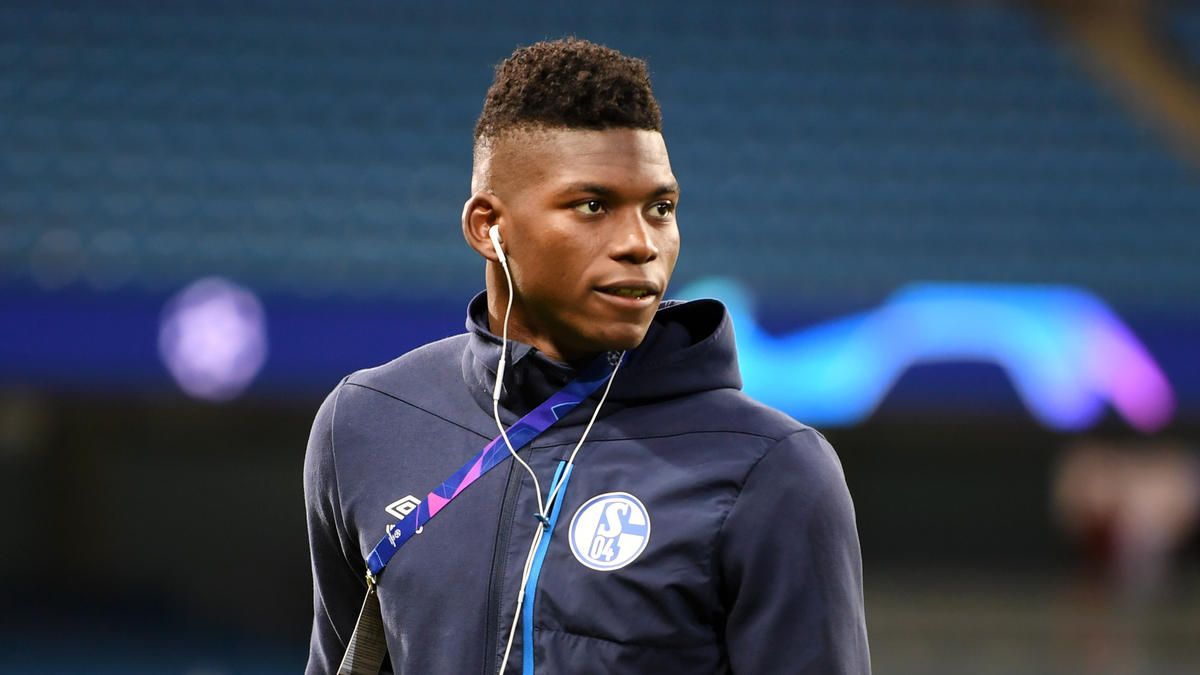 Breel Embolo spielt in der nächsten Saison für Borussia Mönchengladbach Breel Embolo spielt in der nächsten Saison für Borussia Mönchengladbach