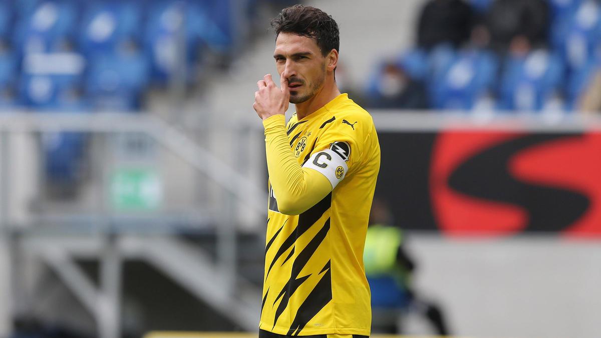 Vom BVB zum DFB? Ein Hummels-Comeback ist offenbar möglich Vom BVB zum DFB? Ein Hummels-Comeback ist offenbar möglich