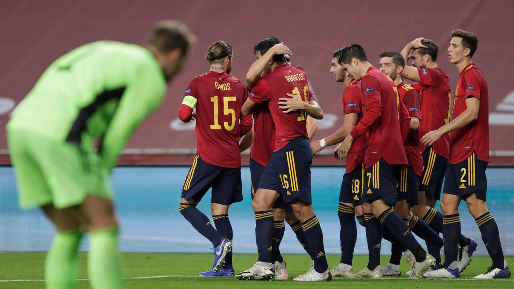 Spanien hat das DFB-Team nach Belieben zerlegt