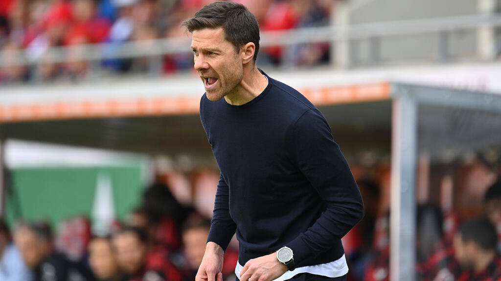 Kann Xabi Alonso den FC Bayern mit Bayer Leverkusen noch von der Spitze stoßen?