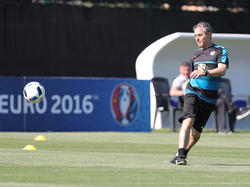 ÖFB-Teamchef Marcel Koller beim ersten Training in Frankreich