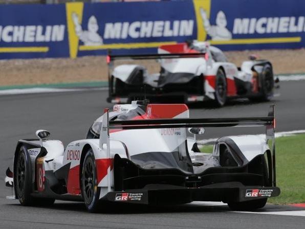 Der Hattrick von Alonso/Buemi/Nakajima ist jäh durchkreuzt worden Der Hattrick von Alonso/Buemi/Nakajima ist jäh durchkreuzt worden