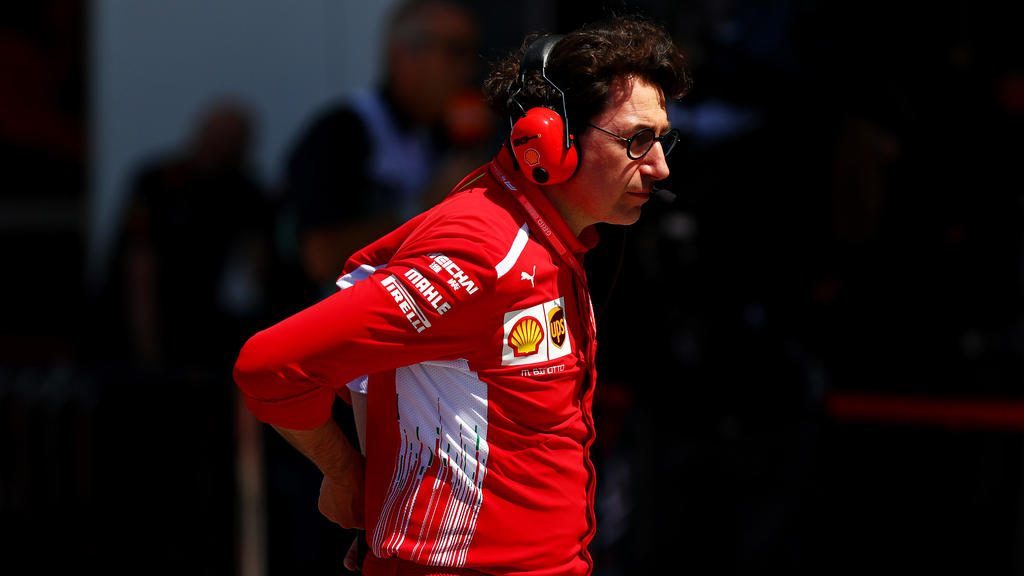 Ferrari legt Einspruch gegen die 5-Sekunden-Strafe für Sebastian Vettel ein Ferrari legt Einspruch gegen die 5-Sekunden-Strafe für Sebastian Vettel ein