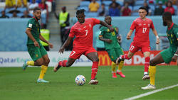 Ex-Gladbach-Star Breel Embolo (M.) wurde zum Schweizer Helden gegen Kamerun