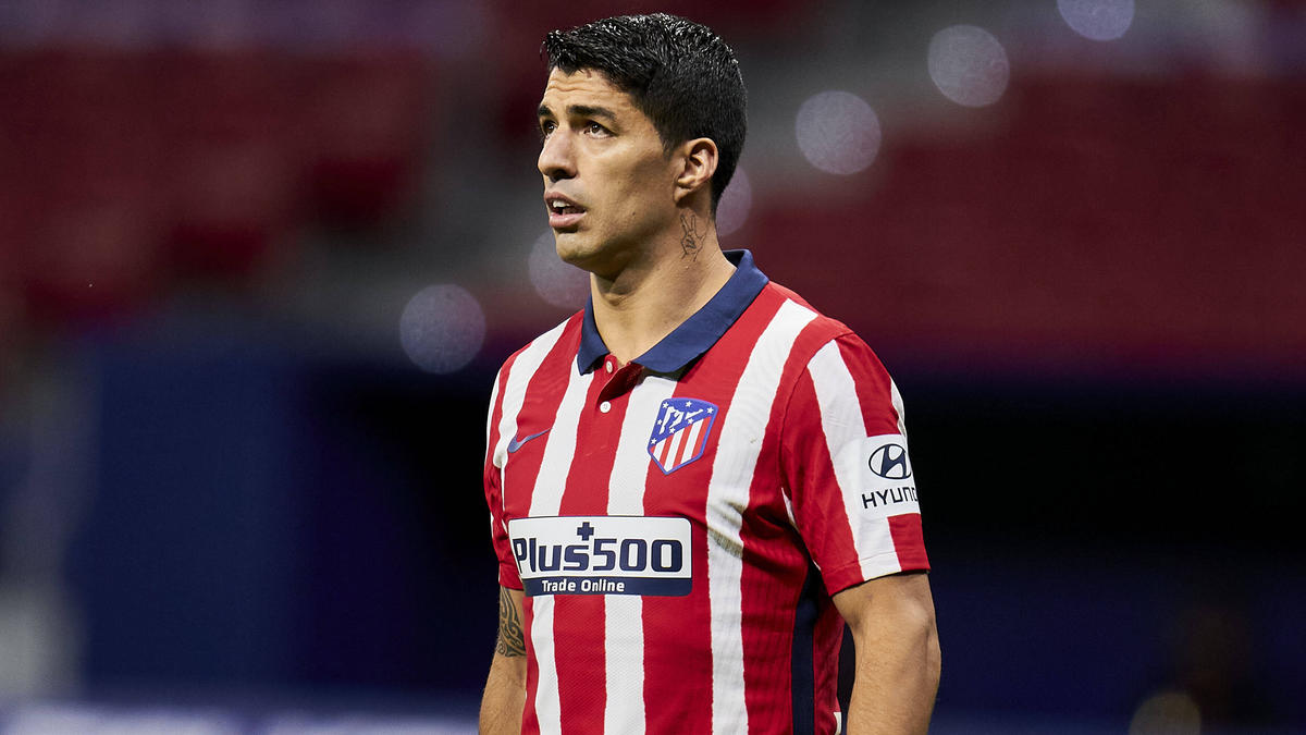 Luis Suárez soll bei einer Sprachprüfung geschummelt haben Luis Suárez soll bei einer Sprachprüfung geschummelt haben
