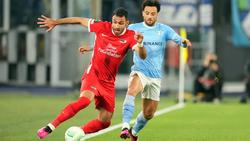 Ex-BVB-Stürmer Vangelis Pavlidis (l.) hat das Interesse von Borussia Mönchengladbach geweckt