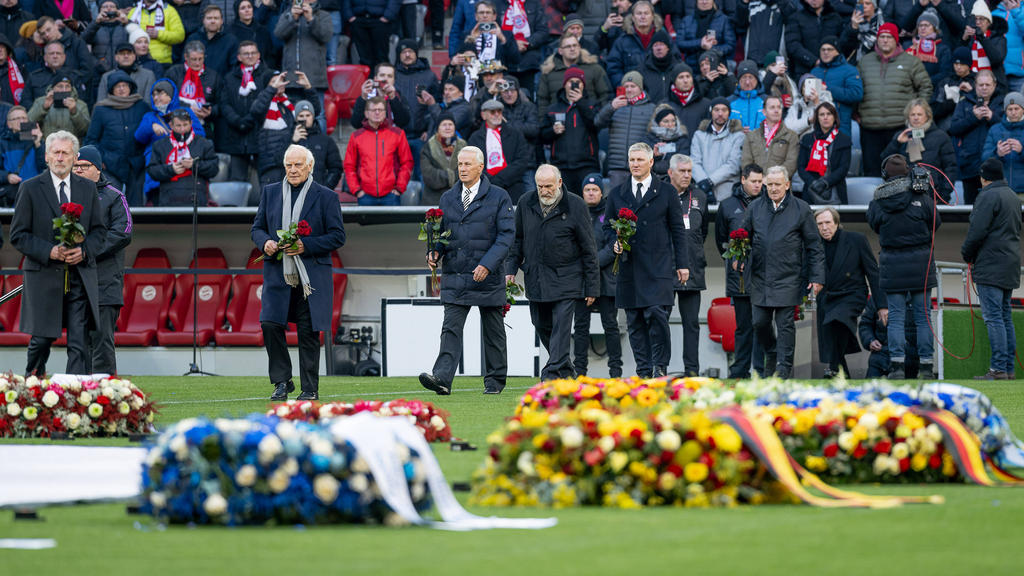 Ehemalige Weggefährten erwiesen Franz Beckenbauer die letzte Ehre