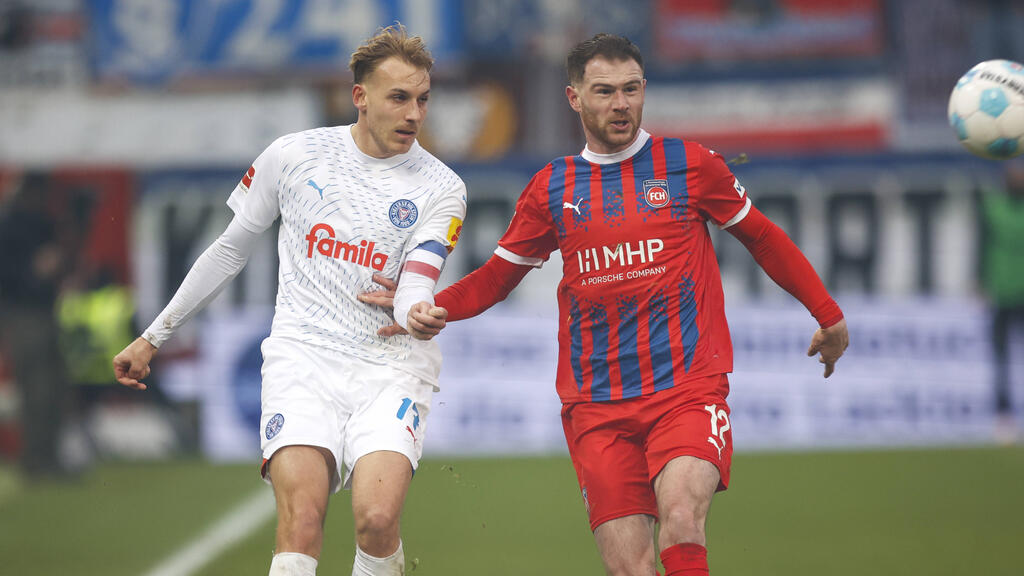 Timo Becker (l.) kehrt zum FC Schalke 04 zurück Timo Becker (l.) kehrt zum FC Schalke 04 zurück