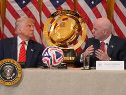 Gianni Infantino (r.) verspricht eine großartige WM 2026.