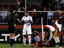 Michel Bastos sieht gegen Flamengo bereits seine zweite Rote Karte in sechs Spielen