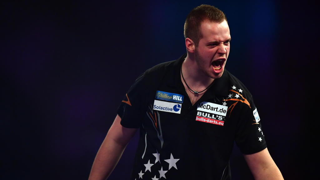 Max Hopp darf in der Premier League in Berlin ran Max Hopp darf in der Premier League in Berlin ran