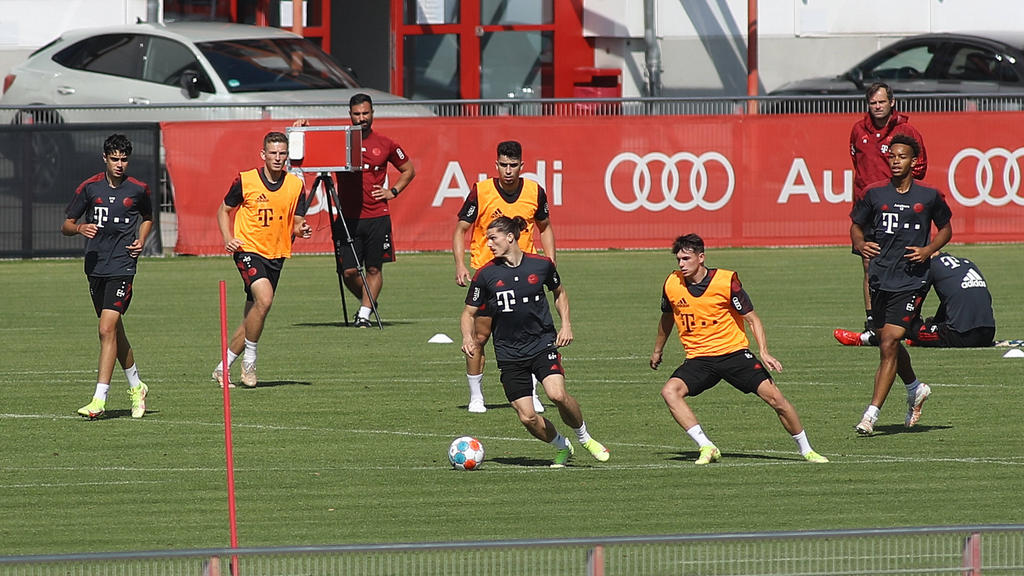 Marcel Sabitzer (am Ball) trainierte am Dienstag mit dem FC Bayern