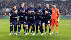 Marek Hamsik (untere Reihe rechts) ist der große Star bei Trabzonspor
