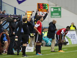 Khalid Boulahrouz mag invallen voor Feyenoord in de wedstrijd tegen Vitesse in de Eredivisie. (09-11-14)