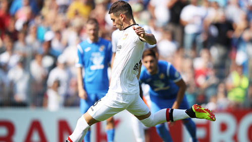 Lucas Alario traf entscheidend für Leverkusen