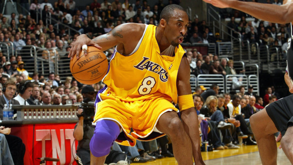 Kobe Bryant schrieb am 22. Januar 2006 Geschichte Kobe Bryant schrieb am 22. Januar 2006 Geschichte