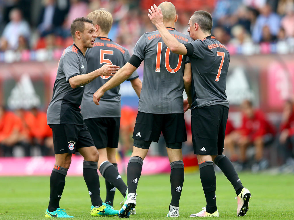 Rafinha, Arjen Robben und Franck Ribéry (v.l.n.r.) spielen bei Bayern München