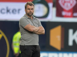 Bernd Hollerbach soll den HSV zum Klassenerhalt führen