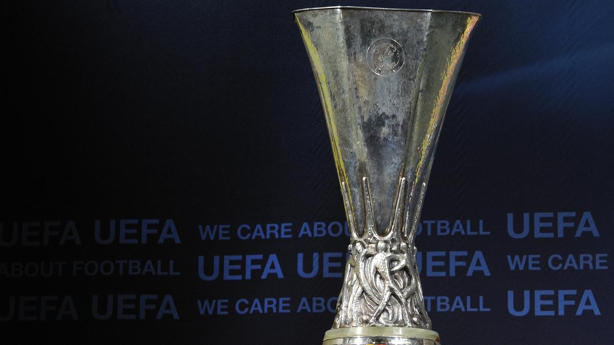Auf Eintracht Frankfurt und Gladbach warten harte Aufgaben in Europa Auf Eintracht Frankfurt und Gladbach warten harte Aufgaben in Europa
