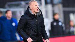 Ob Karel Geraerts auch in der kommenden Saison Trainer auf Schalke bleibt, scheint offen