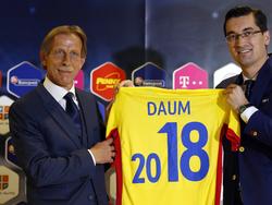 Christoph Daum bei seiner Vorstellung 