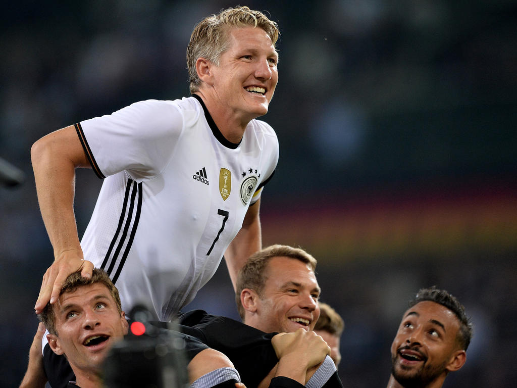 Bastian Schweinsteiger absolvierte sein letztes Länderspiel Bastian Schweinsteiger absolvierte sein letztes Länderspiel