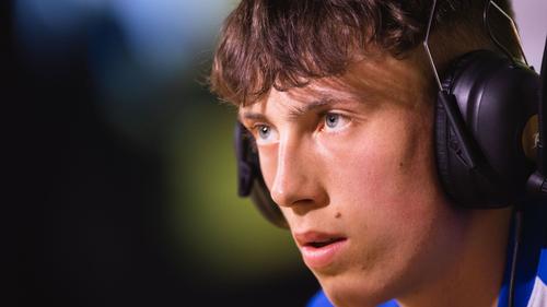 FCH_Henning steht mit Hansa Rostock an der Tabellenspitze der VBL CC