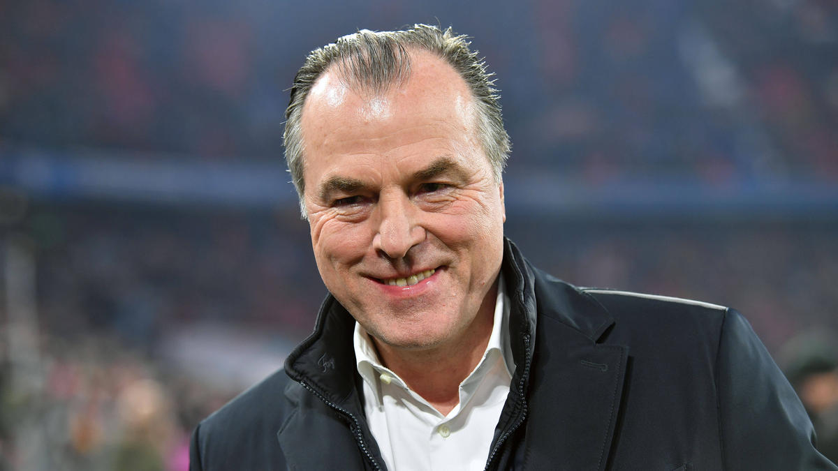 Ist trotz der Schalker Krise zuversichtlich: S04-Boss Clemens Tönnies Ist trotz der Schalker Krise zuversichtlich: S04-Boss Clemens Tönnies