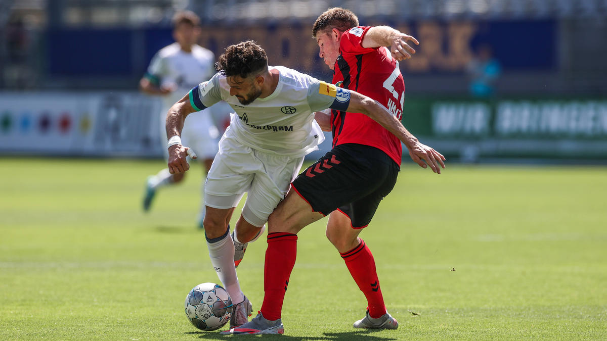 Freiburg ließ dem FC Schalke keine Chance Freiburg ließ dem FC Schalke keine Chance