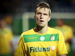 Een teleurgestelde Jasper Waalkens na de nederlaag tegen FC Volendam in de Jupiler League. (03-10-14)