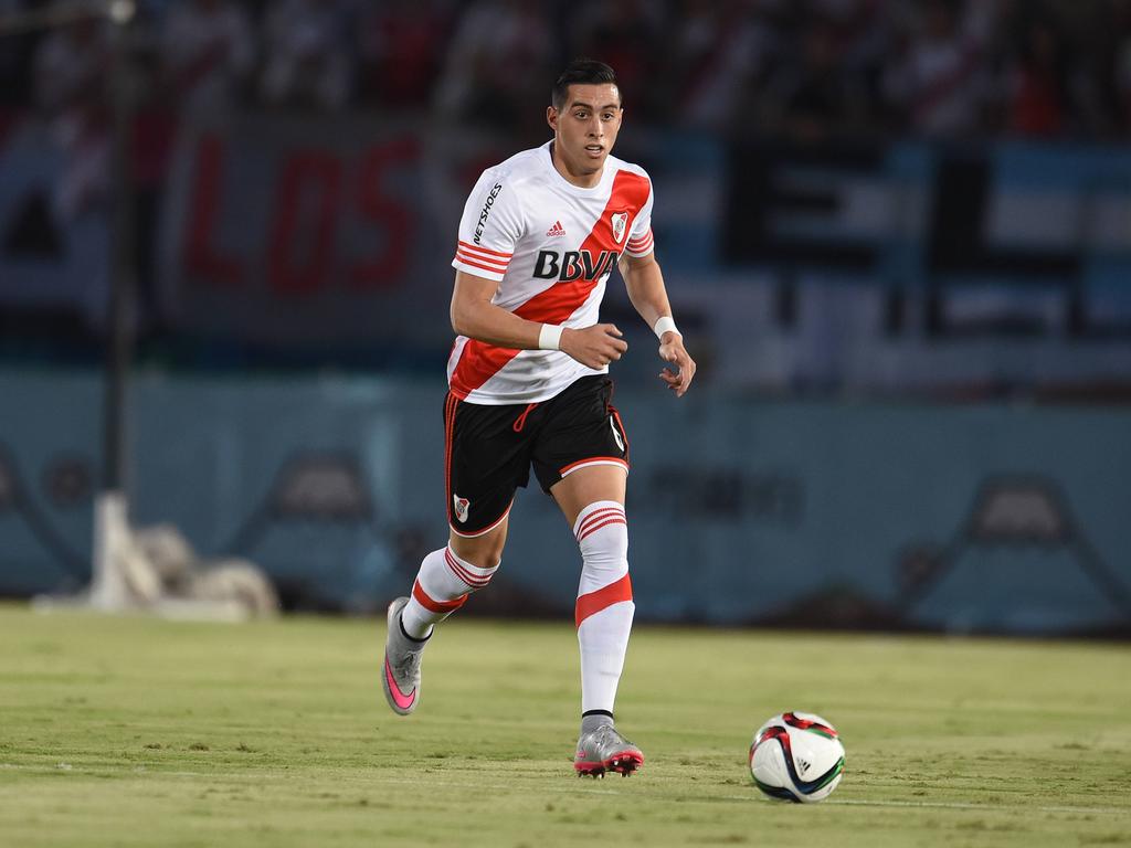 Ramiro Funes Mori in actie tijdens het duel Gamba Osaka - River Plate. (11-08-2015)