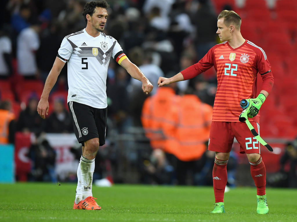 Mats Hummels (l.) und Marc-André ter Stegen sind gegen Spanien und Brasilien vorerst gesetzt
