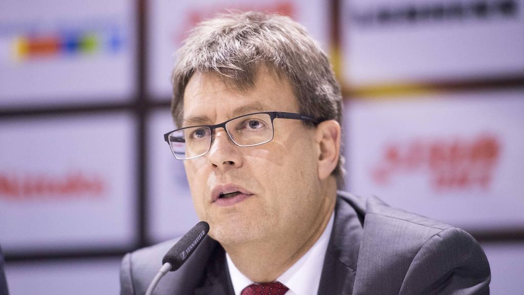 Präsident der ITTF: Thomas Weikert Präsident der ITTF: Thomas Weikert