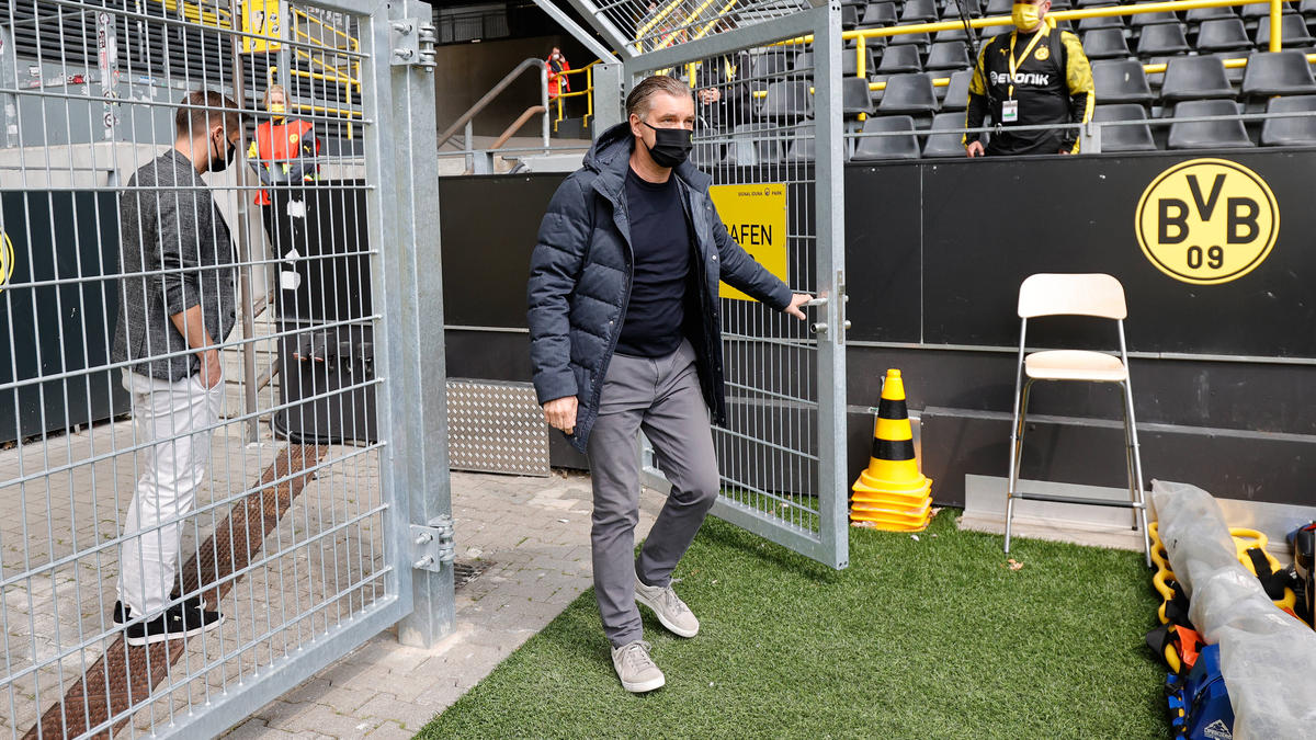 Lob für die DFL: BVB-Sportdirektor Michael Zorc Lob für die DFL: BVB-Sportdirektor Michael Zorc