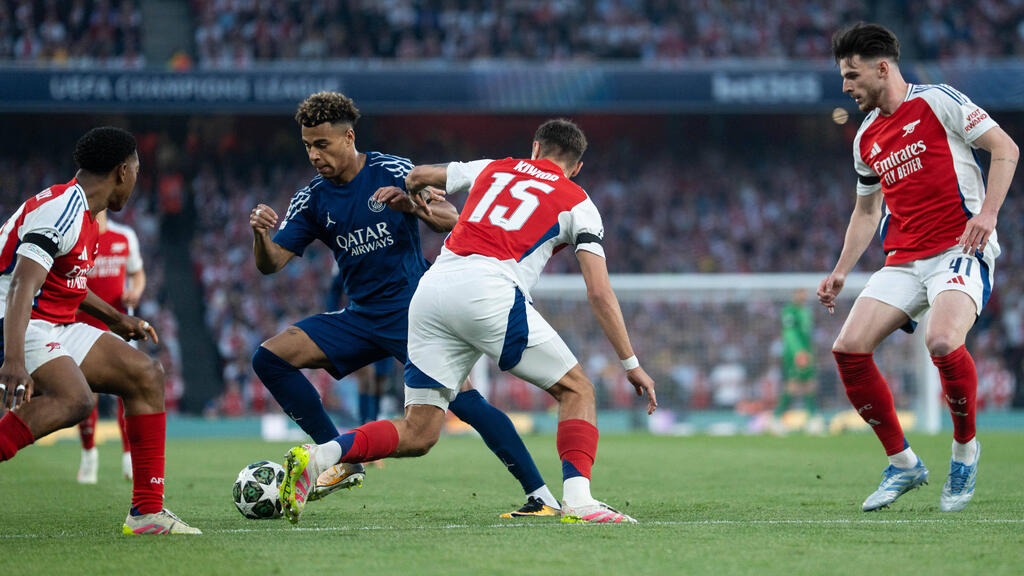 Arsenal verlor das Halbfinal-Hinspiel gegen PSG mit 0:1 Arsenal verlor das Halbfinal-Hinspiel gegen PSG mit 0:1