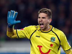 Ron-Robert Zieler ist mit seiner Situation bei Hannover 96 zufrieden und möchte vorerst nicht wechseln
