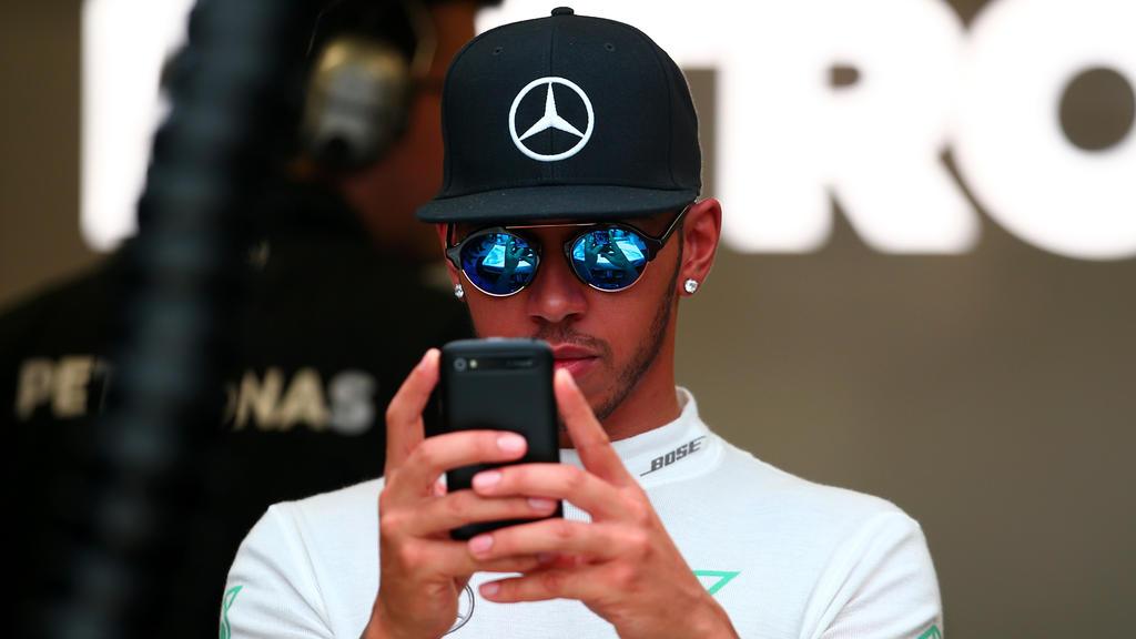 Lewis Hamilton führt wie CR7 ein extravagantes Leben Lewis Hamilton führt wie CR7 ein extravagantes Leben