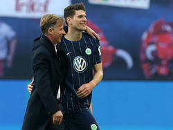 Andries Jonker will seinen besten Mann Mario Gomez in Wolfsburg halten