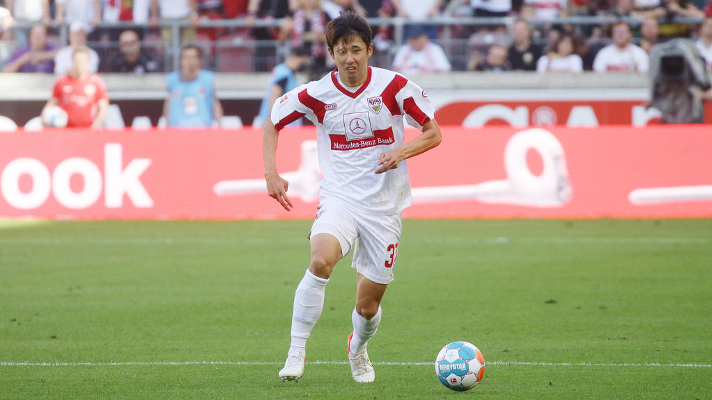 Der VfB Stuttgart hat Hiroki Ito bis 2025 gebunden