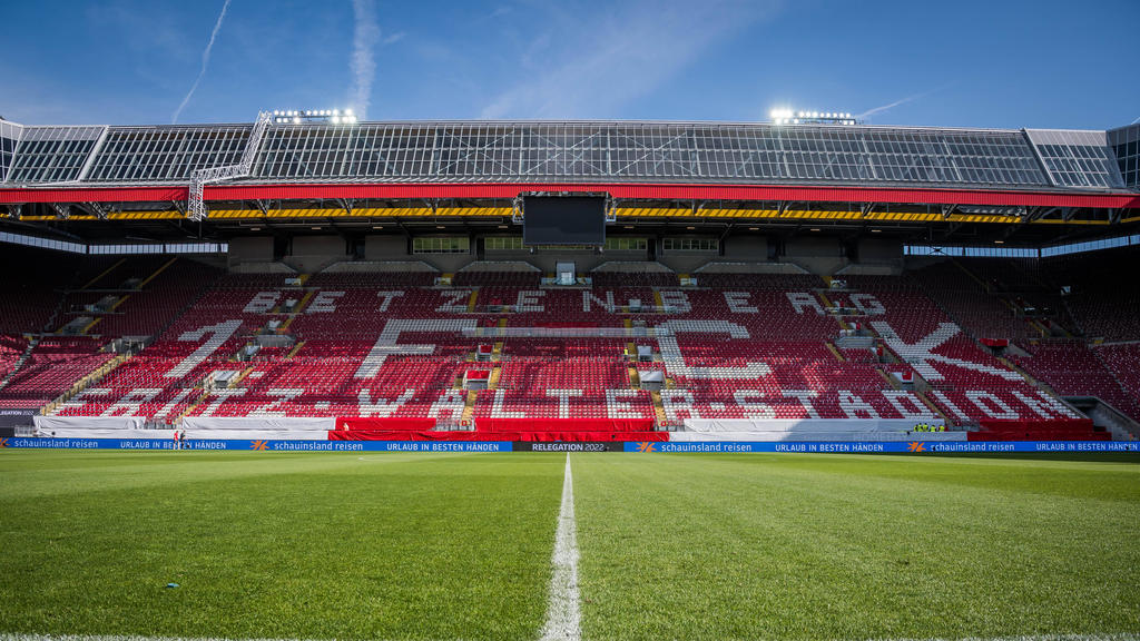 Der 1. FC Kaiserslautern kehrt in die 2. Bundesliga zurück Der 1. FC Kaiserslautern kehrt in die 2. Bundesliga zurück