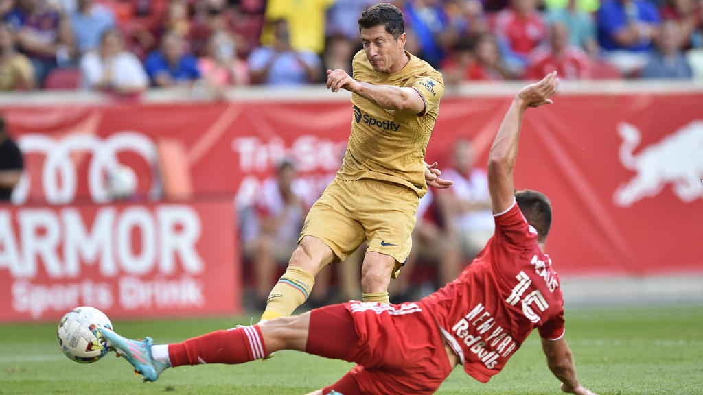 Ex-Bayern-Star Robert Lewandowski wartet noch auf sein erstes Tor für den FC Barcelona Ex-Bayern-Star Robert Lewandowski wartet noch auf sein erstes Tor für den FC Barcelona
